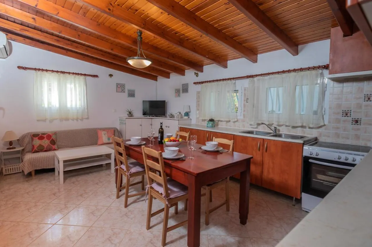 Maria'S Cottage House Χελμάτα Σπίτι διακοπών
